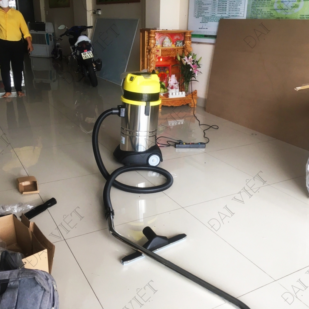 Máy Hút Bụi Nước Công Nghiệp Cửa Hàng-Văn Phòng-Nhà Xưởng Nhỏ-40 Lít (2200W) Model: DV1-40JP - [2 Lõi Lọc - HEPA]